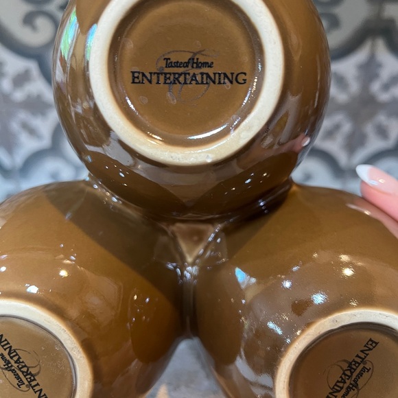 RETRO COOL TASTE OF HOME THREE COMPARTMENT SERVING DISH-WARM BROWN - Picture 2 of 3